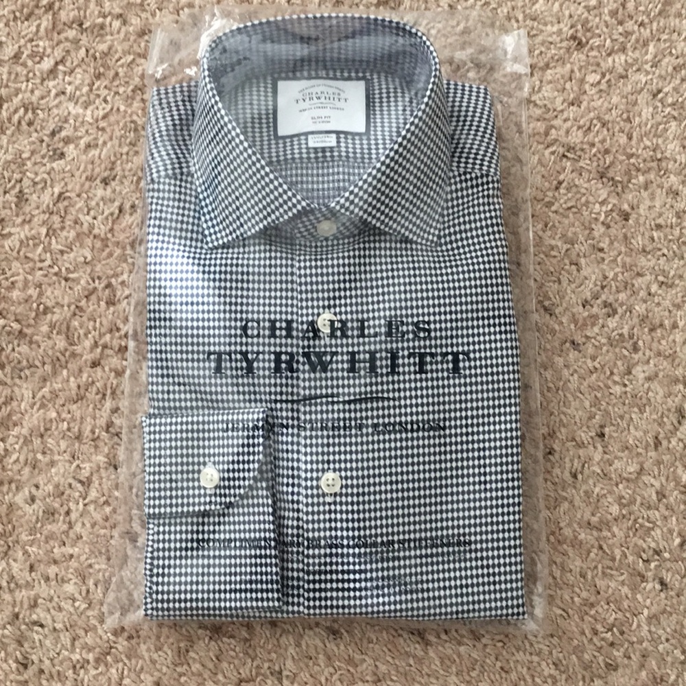 Charles tyrwhitt navy oval slim fit non iron shirt